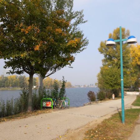 Bungalow At Lake Alte Donau Wien Eksteriør bilde